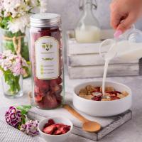 توت فرنگی خشک