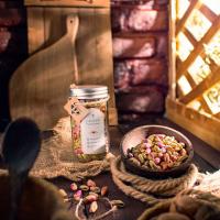 مغز پسته خام