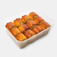 نازک پسته شیرینی سنتی قزوینی