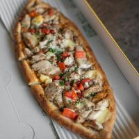 پیتزا مراکشی دجاج الزعتر