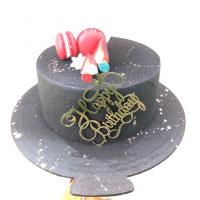 کیک بلک متوسط