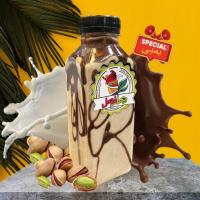 ترکیبی شیر، پسته و شکلات بمبی