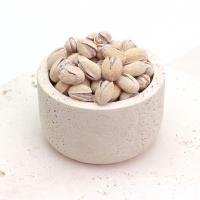 پسته احمدآقایی نمک دریا