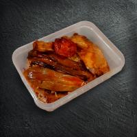 رشته پلو ته دیگی با مرغ و بادمجون از رستوران گل زعفرون