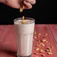 شیک بادام زمینی