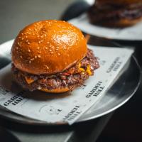 اسمش بیکن جم