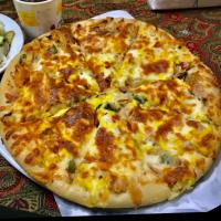 پیتزا قارج و مرغ آمریکایی