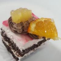 شیرینی تگرال میوه ای