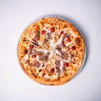 پیتزا گوشت و ژامبون ایتالیایی