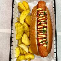 ساندویچ هات داگ کلاسیک