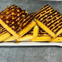 شیرینی گاتا