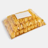 خاتون پنجره ای