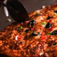 پیتزا مخصوص (آمریکایی)