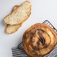 نان هفت غله خمیر ترش