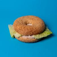 ساندویچ مرغ و پنیرخامه ای