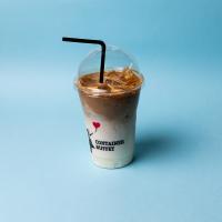 آیس لاته با شیر فندق