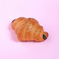 نان کروسان شکلاتی بزرگ