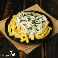 سیب زمینی سرخ شده با سس آلفردو