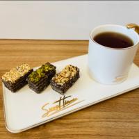 شیرینی میکادو