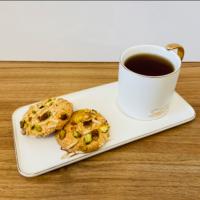 شیرینی قرابیه بادامی مخصوص