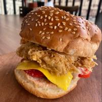 ساندویچ چیکن سوخاری