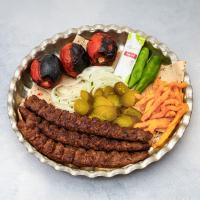 خوراک کباب کوبیده 3 سیخ