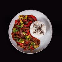 بلک پپر بیف