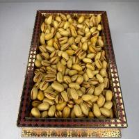 پسته کادویی (یک کیلوگرم)