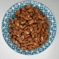 تخمه ژاپنی اعلا یک کیلوگرم