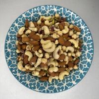 اجیل چهارمغز خام