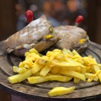 پنینی رست بیف