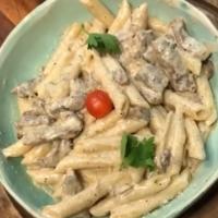 پاستا آلفردو گوشت