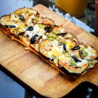 پیتزا چیکن و بادمجان آمریکایی