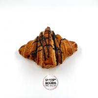 کروسان شکلاتی