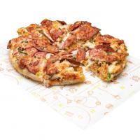 پیتزا سوخاری با پپرونی آمریکایی