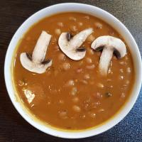 خوراک لوبیا با قارچ