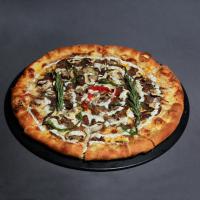 پیتزا سیر و استیک