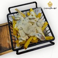 سیب زمینی سرخ شده با سس قارچ و خامه