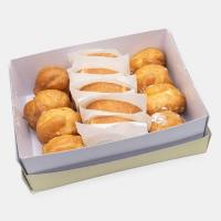 شیرینی رولت و نان خامه ای