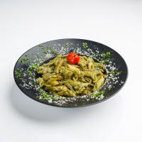 پاستا پستو با مرغ