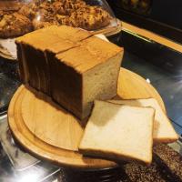 نان تست گندم