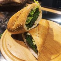 ساندویچ کوکو سبزی