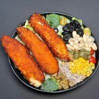 سالاد سزار با سه رول سوخاري