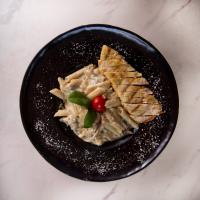 پاستا چیکن آلفردو