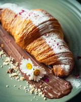 نوتلا كروسان