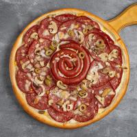 پیتزا هالو چوریتسو ایتالیایی