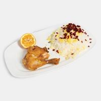 زرشک پلو با مرغ سرخ شده (ران)