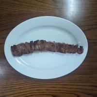 یک سیخ فیله گوسفندی بدون دورچین