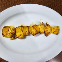 یک سیخ جوجه معمولی بدون دورچین 