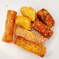 شیرینی مخلوط کره ای